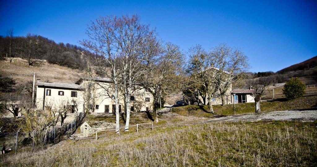 Agriturismo Il Passeggere Villa Bruscoli Luaran gambar