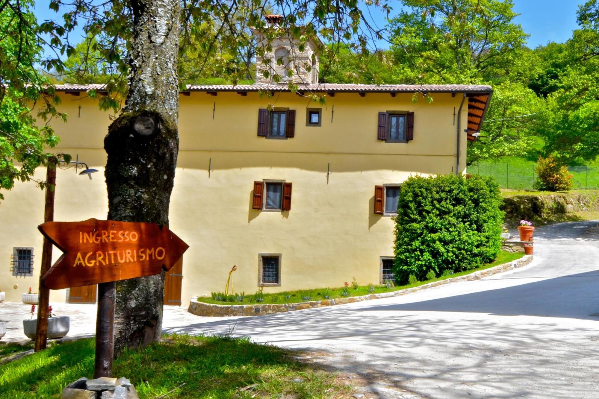 Agriturismo Il Passeggere Bruscoli Luaran gambar