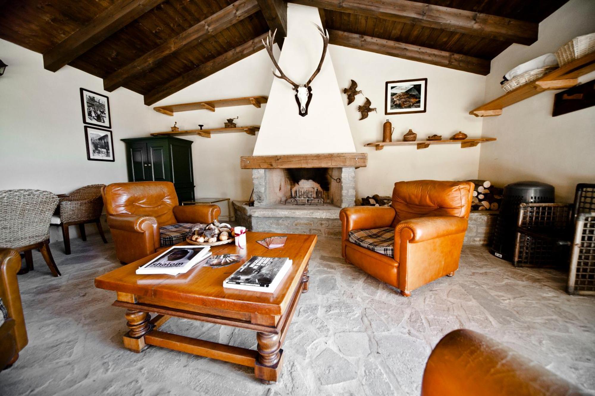 Agriturismo Il Passeggere Bruscoli Luaran gambar